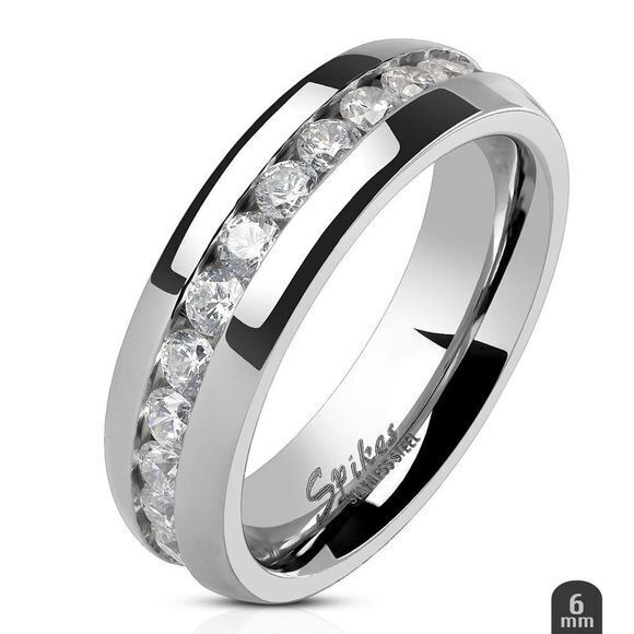 New stainless steel CZ ring‎ size 8 - Picture 1 of 5